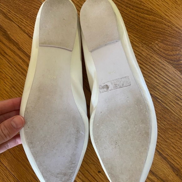 Jeffrey Campbell White Smoking Flat Vionnet Pointed Toe Wmn’s sz 8.5 - Picture 7 of 8